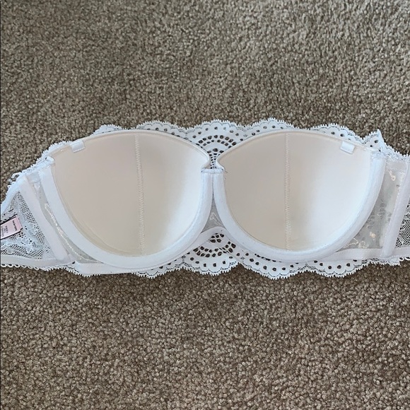 Bra - Picture 2 of 4